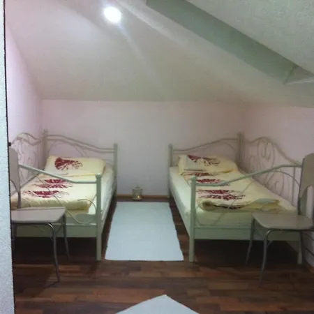 Pansion Zeyno Guest house
